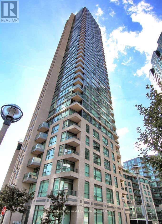 Toronto (niagara), ON M5V1B1,219 Fort York BLVD #2108