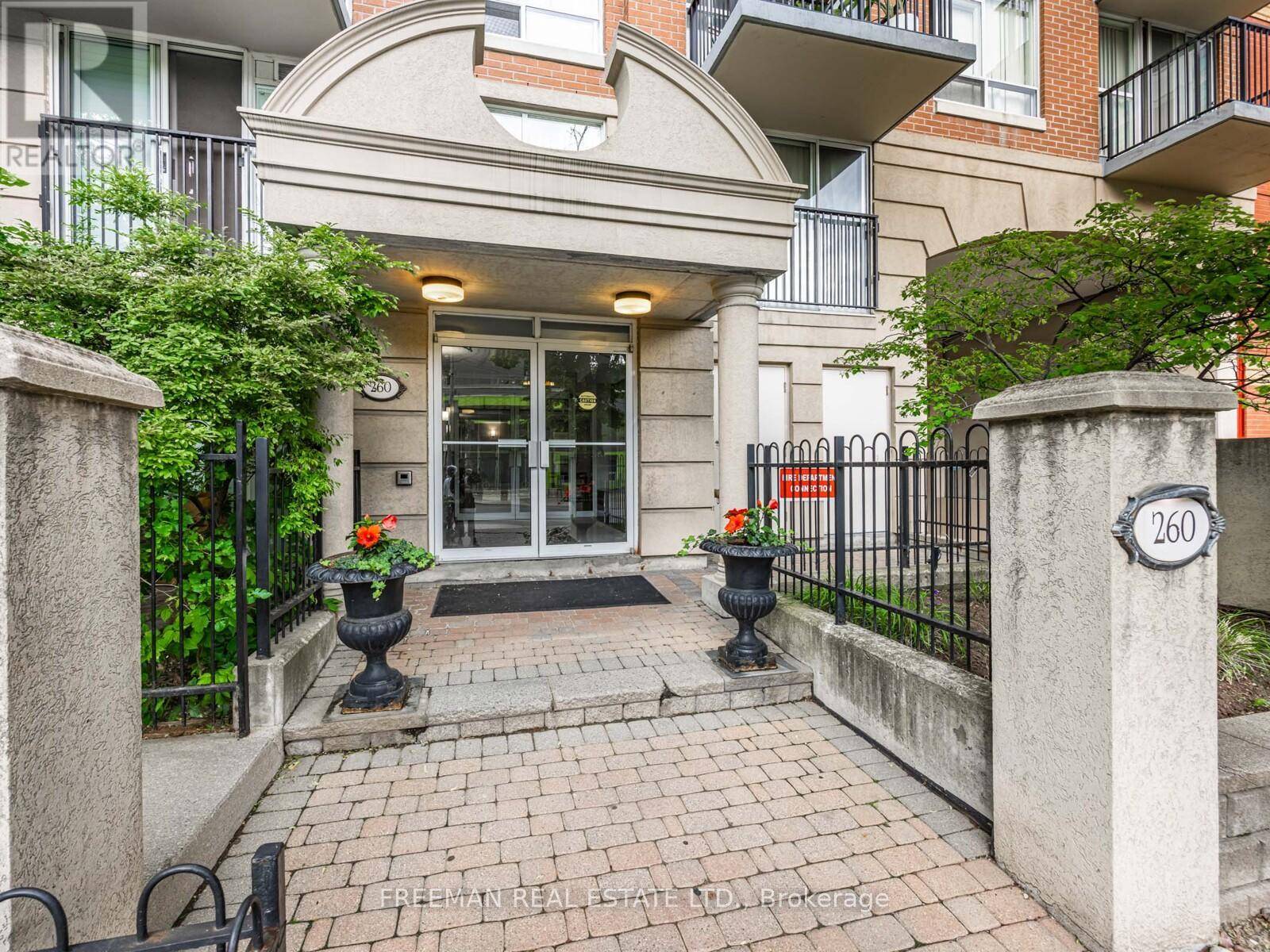 Toronto (mount Pleasant West), ON M4S3G2,260 Merton ST #508