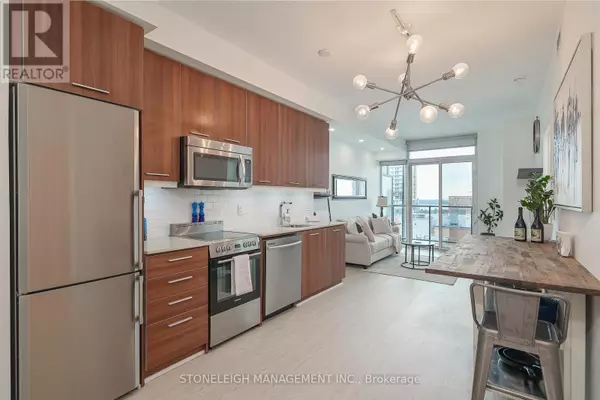 Toronto (moss Park), ON M5S3E6,105 George ST #1306