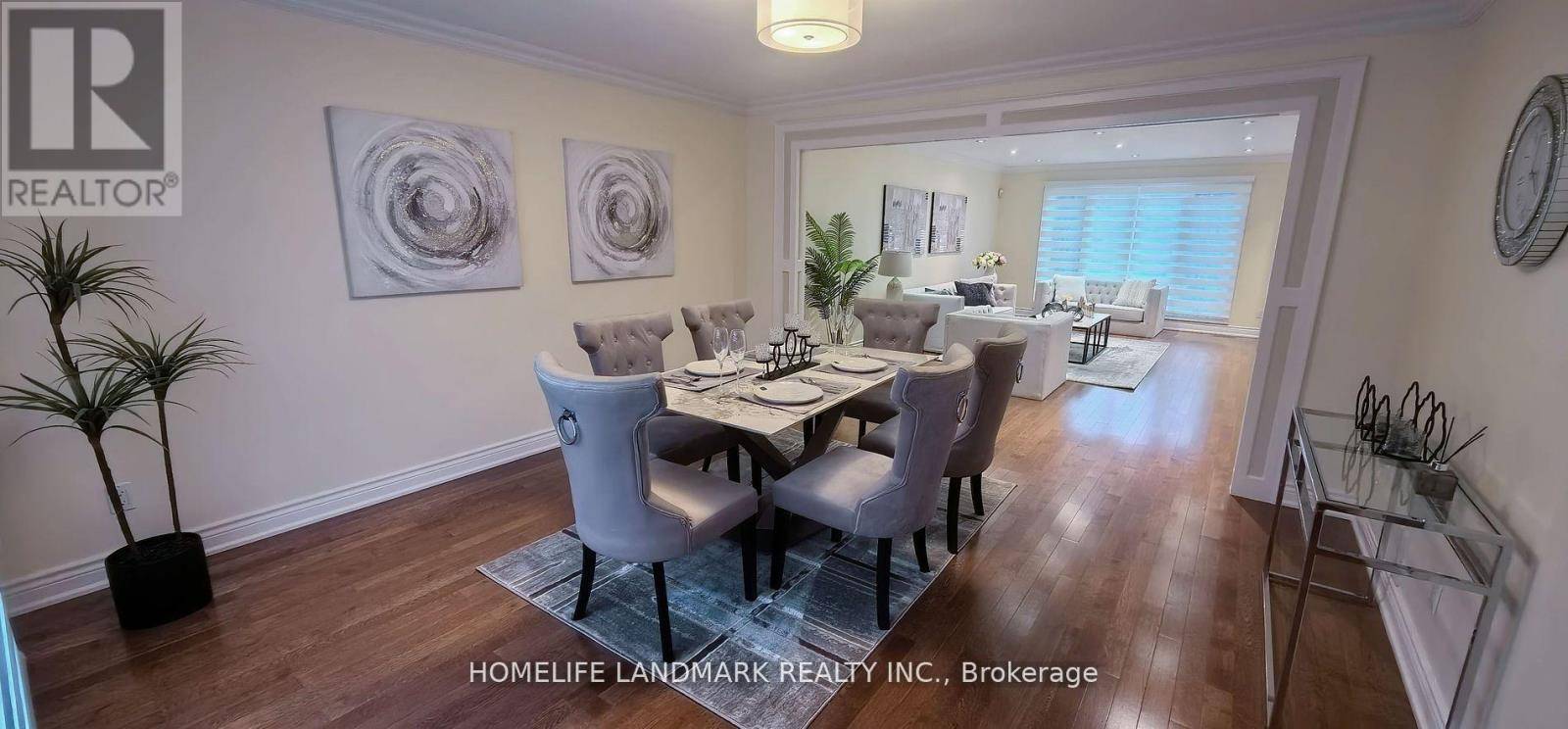 Toronto (bayview Village), ON M2K2W7,12 CLARINDA DRIVE