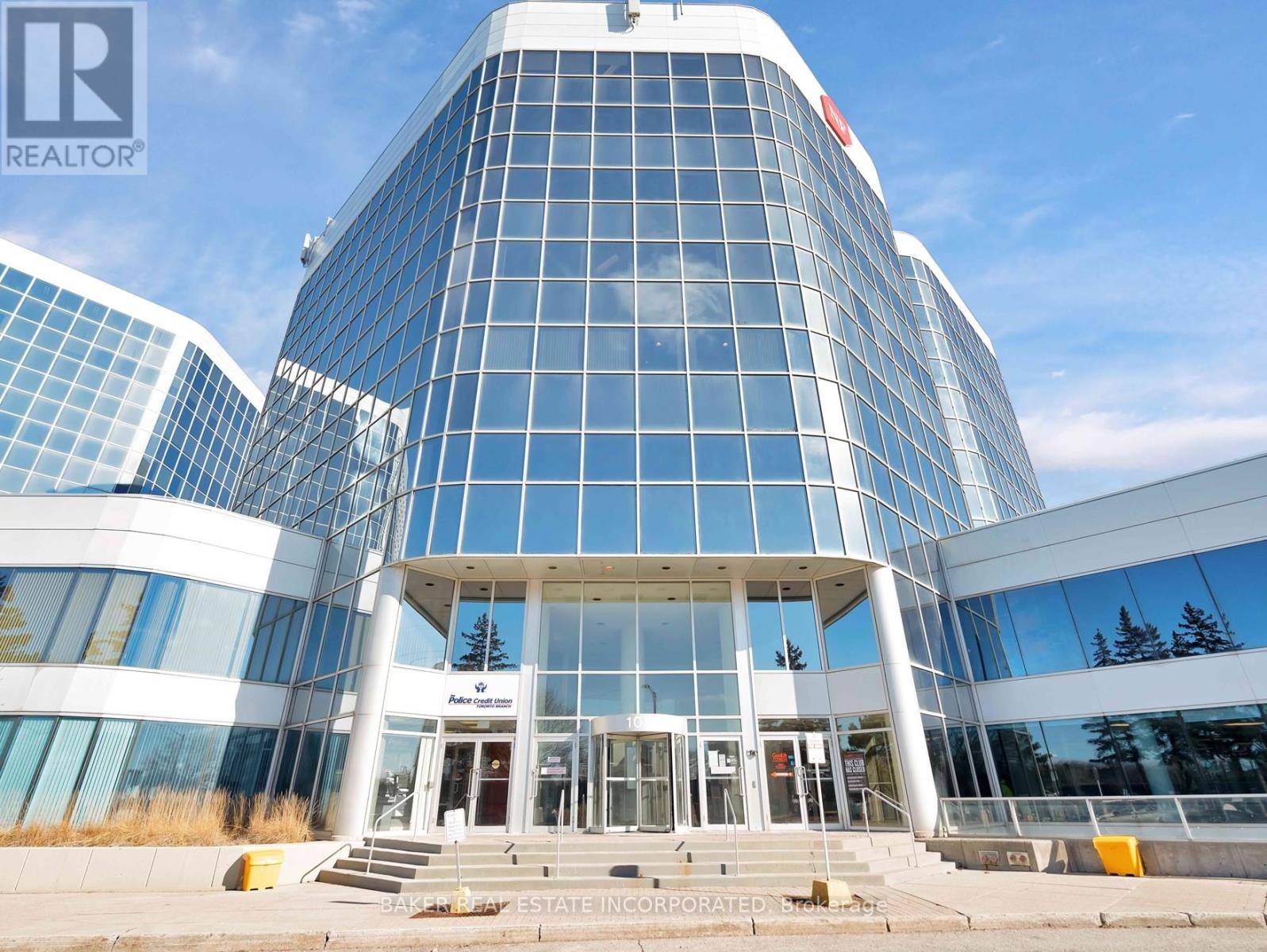 105 Gordon Baker RD #501, Toronto (hillcrest Village), ON M2H3P8