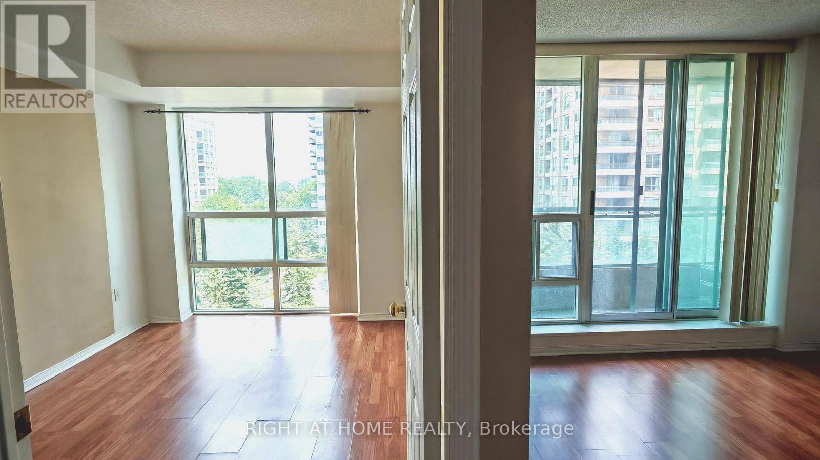 Toronto (newtonbrook East), ON M2M4L9,1 Pemberton AVE #606