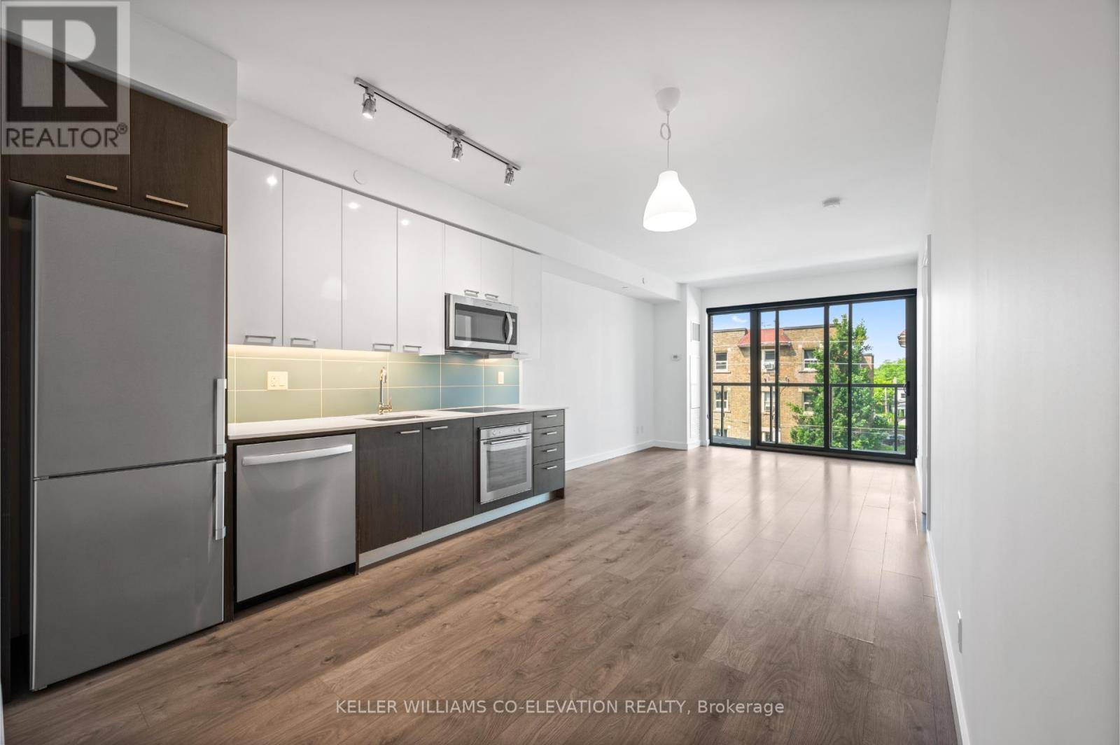 109 Vaughan RD #305, Toronto (humewood-cedarvale), ON M6C0B1