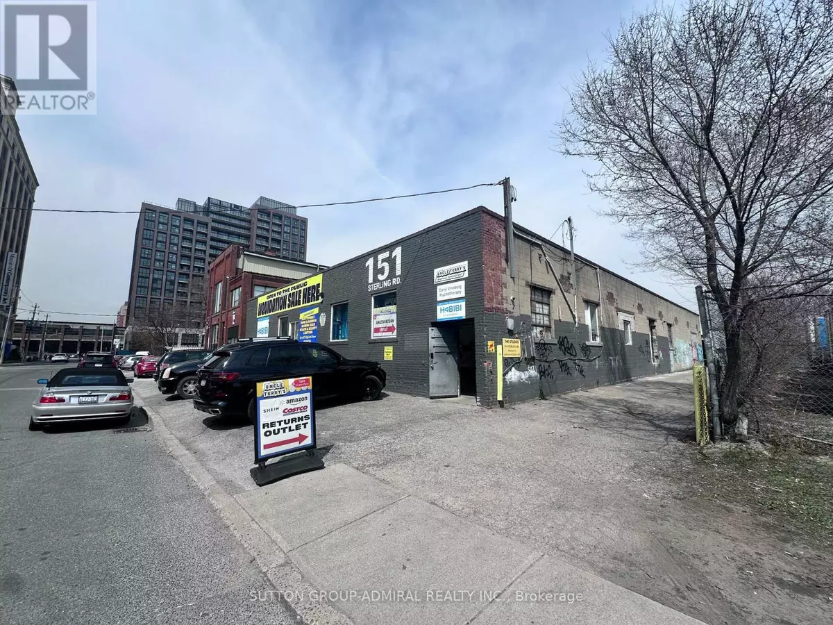 Toronto (dufferin Grove), ON M6R2B2,151 Sterling RD #Studio 6