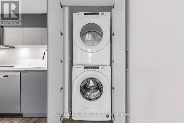 Toronto (clanton Park), ON M3H5Y9,500 Wilson AVE #444