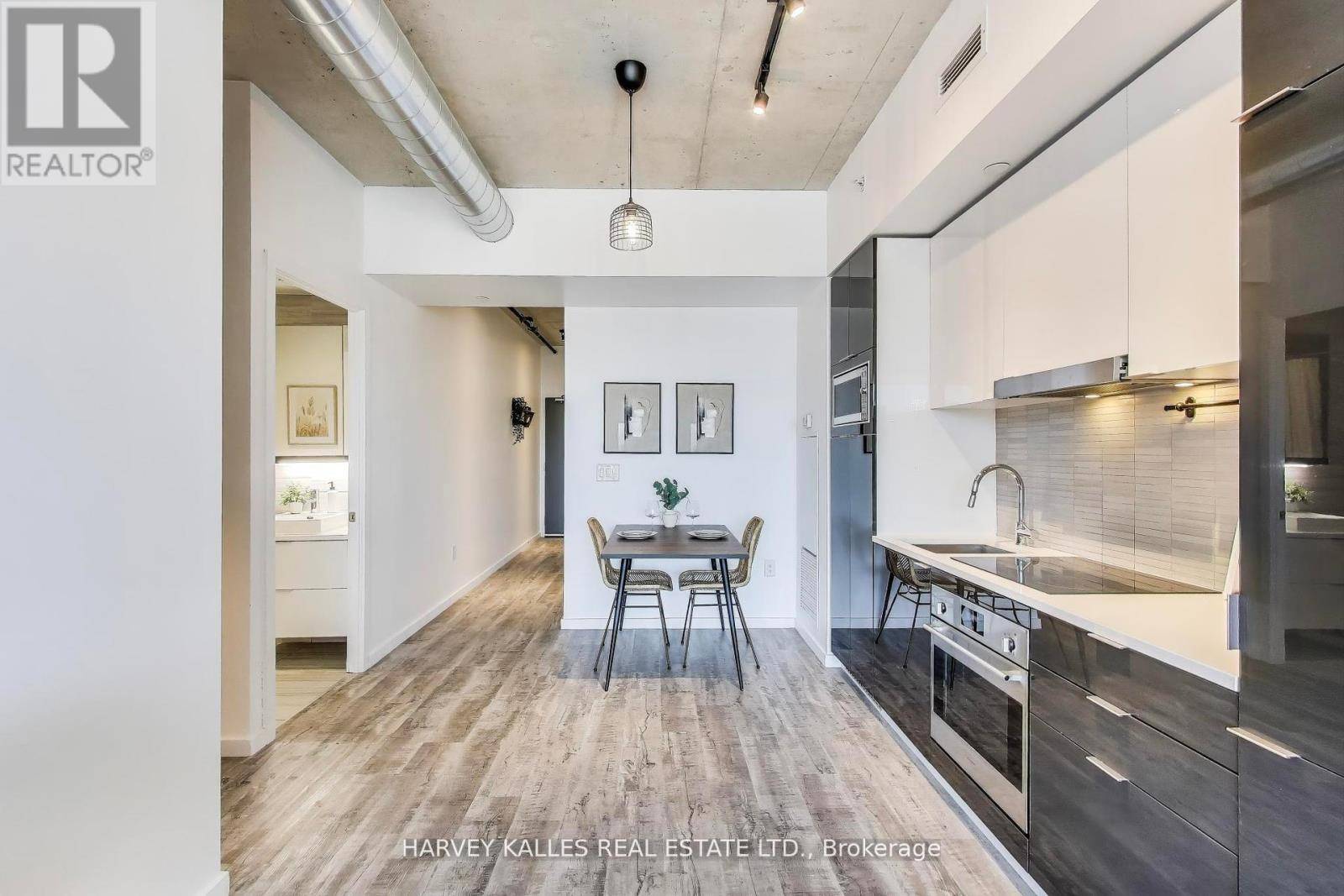 Toronto (waterfront Communities), ON M5A0M4,170 Bayview AVE #710