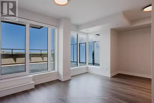 Toronto (forest Hill North), ON M6B2Y9,2525 Bathurst ST #908