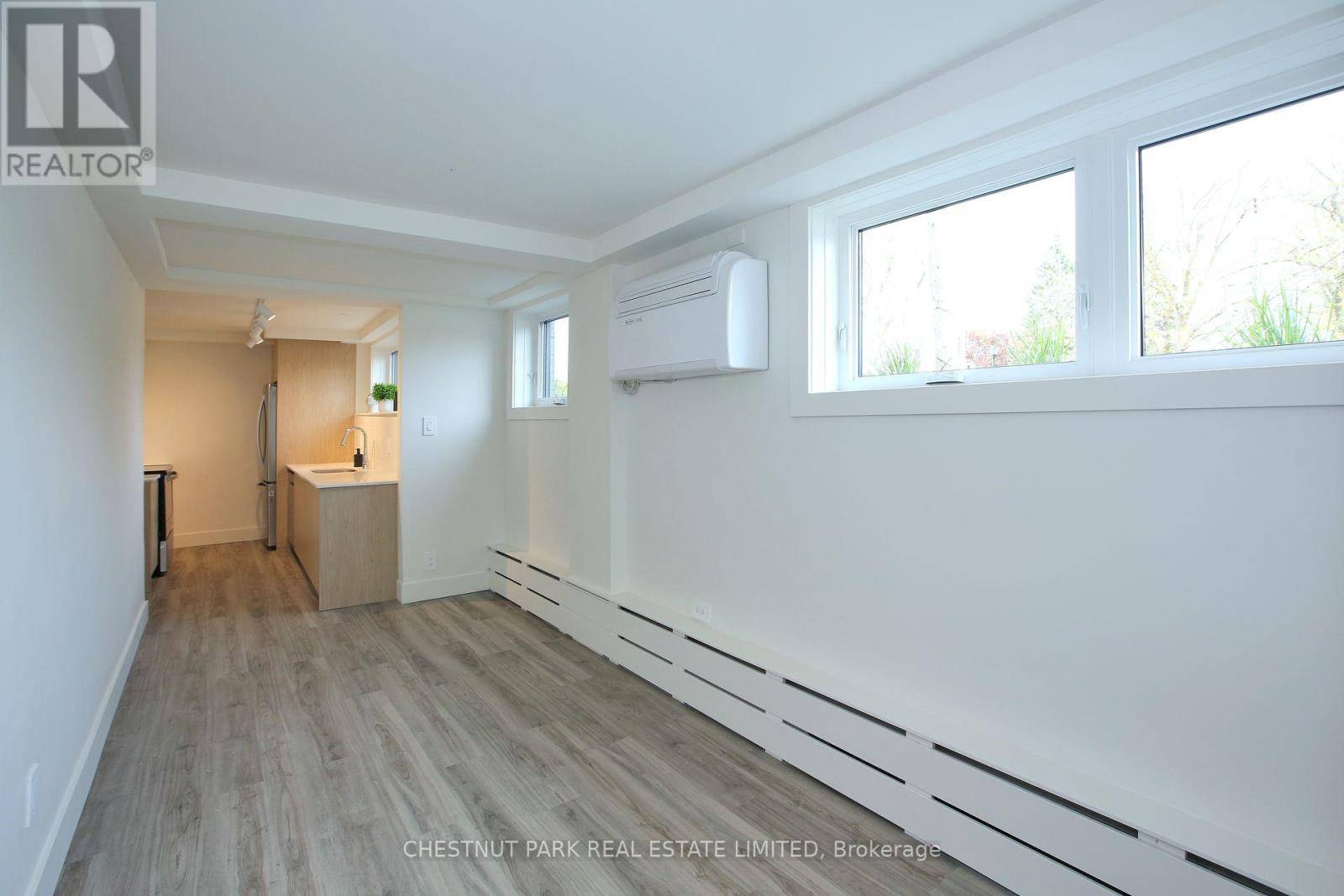 Toronto (lawrence Park South), ON M5N2H7,1492 Avenue RD #1