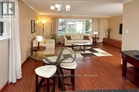Toronto (clanton Park), ON M3H2J2,31 DANBY AVENUE