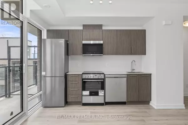 Toronto (clanton Park), ON M3H0G2,851 Sheppard AVE West #15