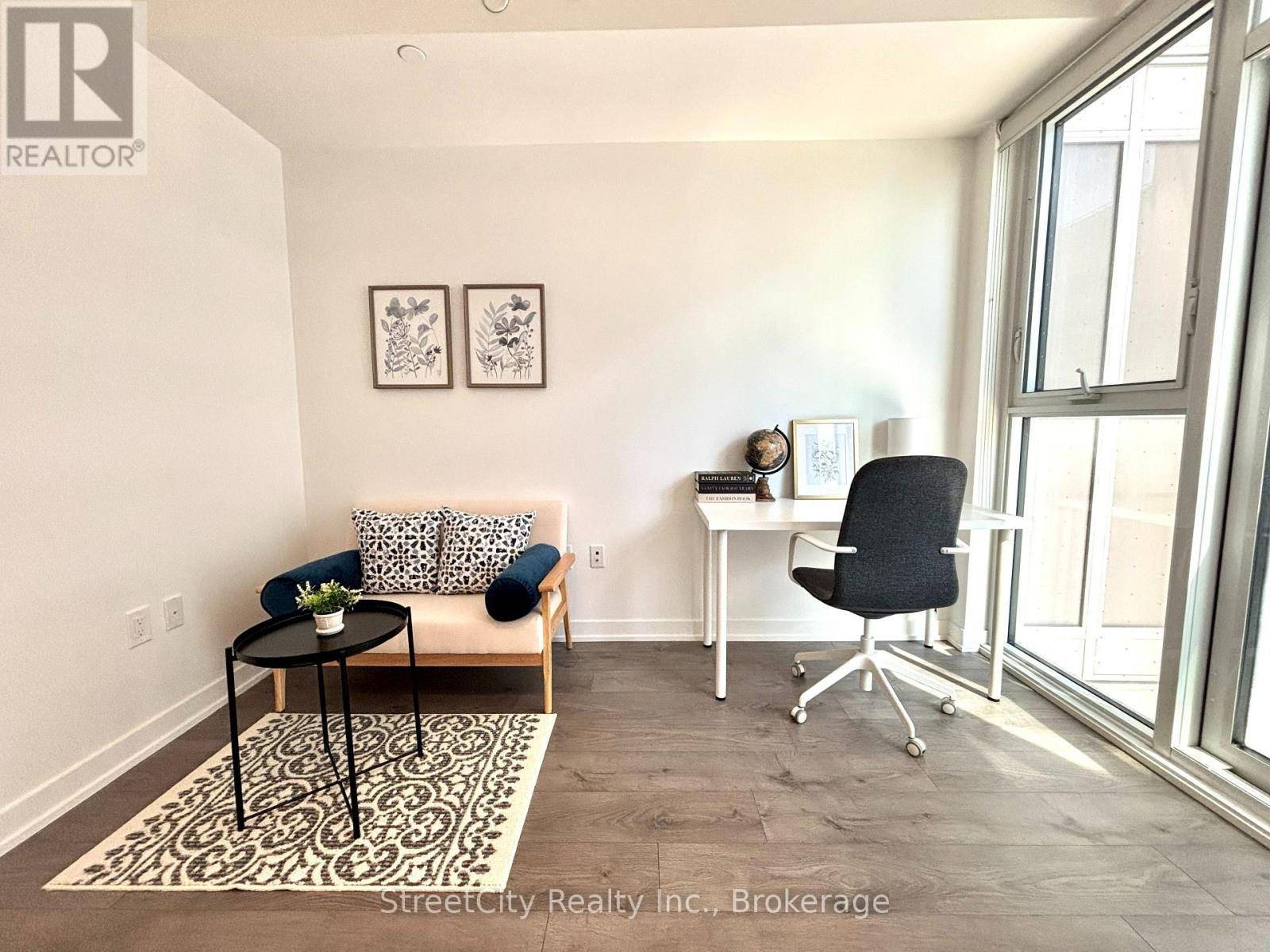 Toronto (waterfront Communities), ON M5A0S6,20 Richardson ST #611