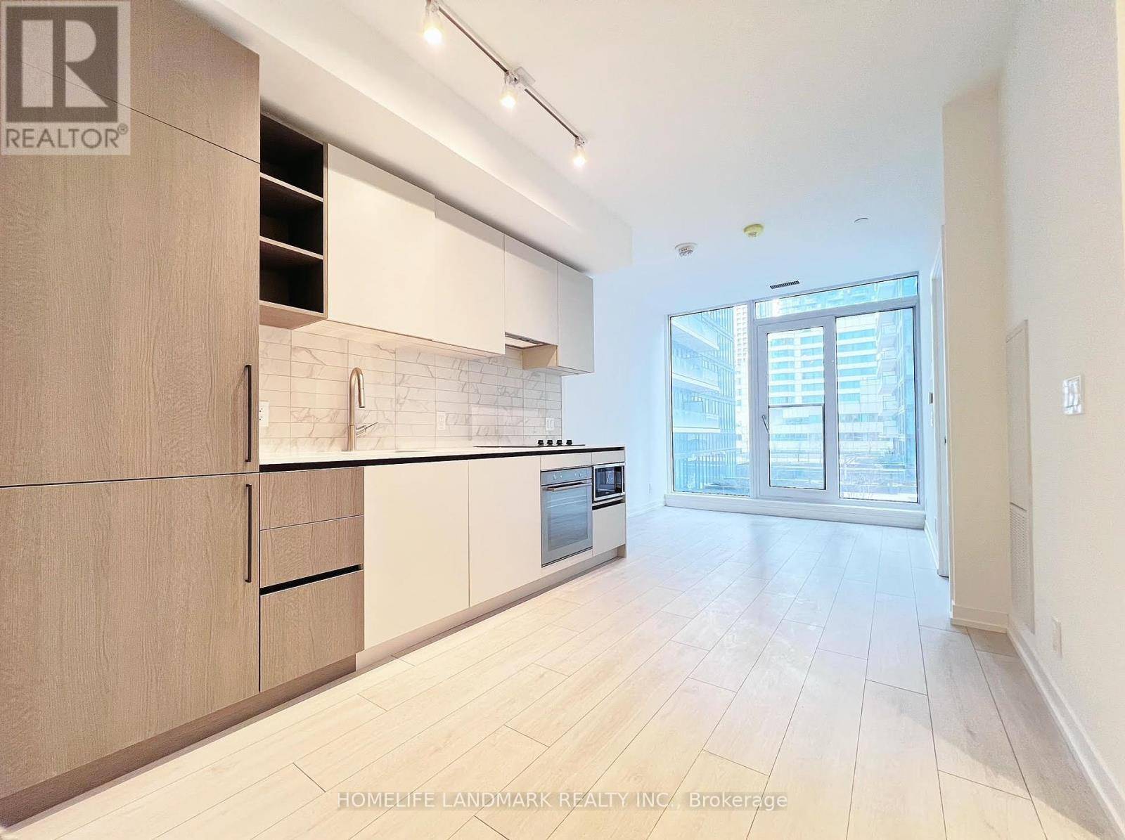 Toronto (waterfront Communities), ON M5V3W2,55 Mercer ST #1008