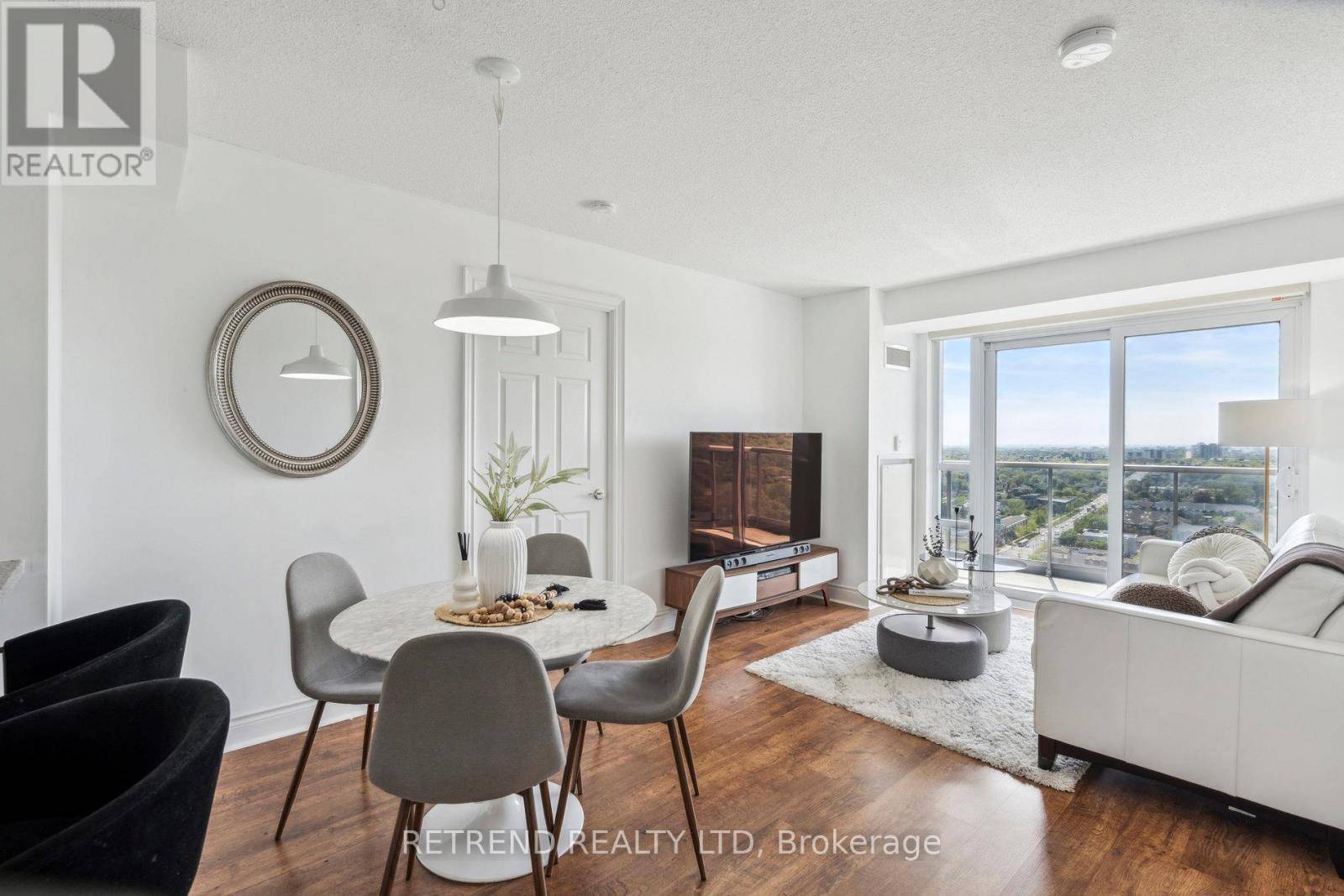 15 Greenview AVE #2111, Toronto (newtonbrook West), ON M2M4M7