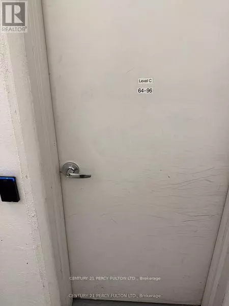 Toronto (mount Pleasant West), ON M4S0B8,2221 Yonge ST #C-68