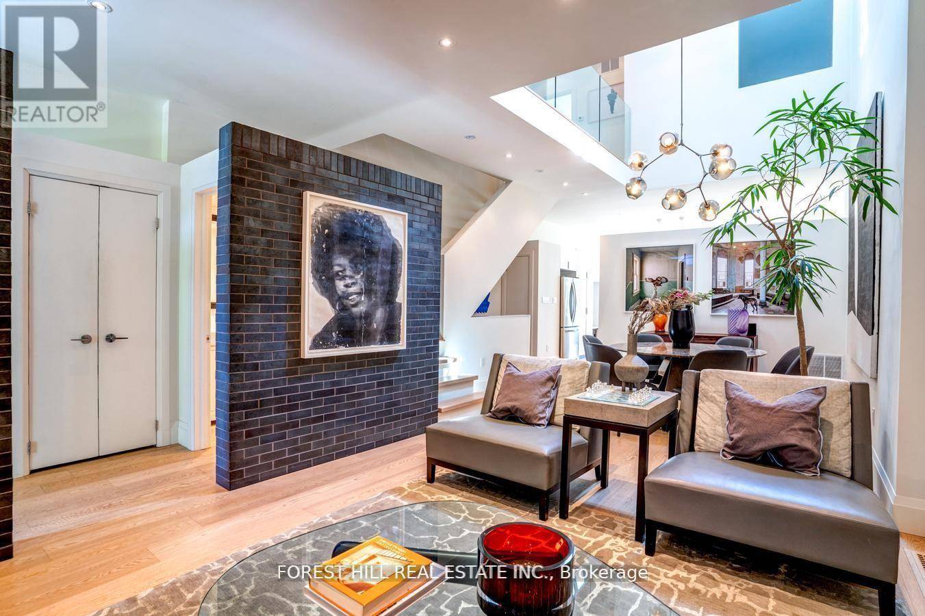 49 BROOKFIELD STREET, Toronto (trinity-bellwoods), ON M6J3A8