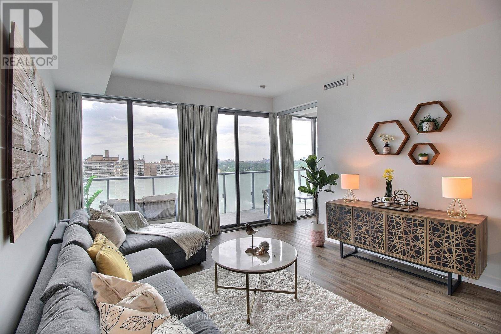 Toronto (mount Pleasant West), ON M4T2A4,1815 Yonge ST #1603