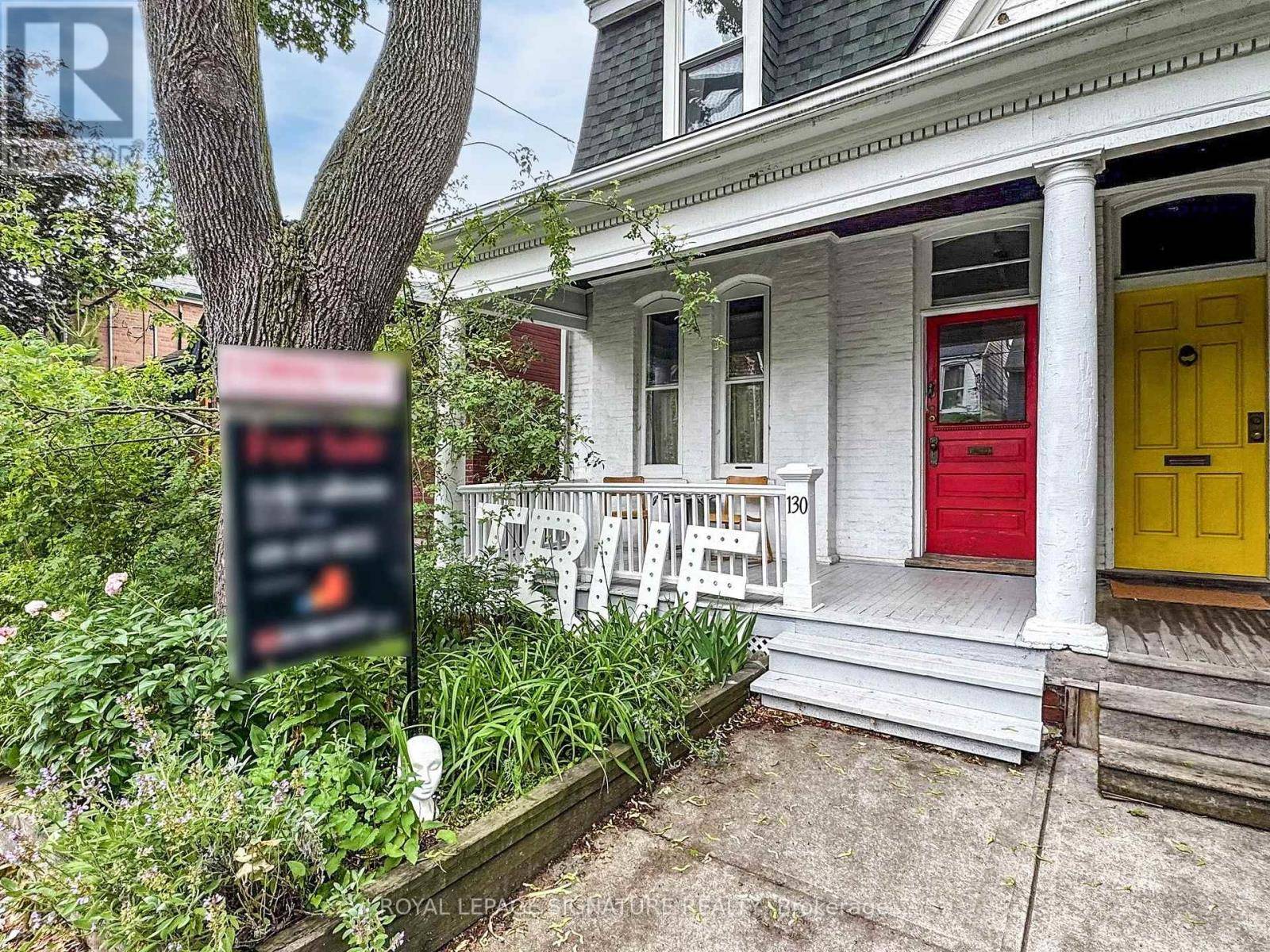 Toronto (trinity-bellwoods), ON M6J2K5,130 MANNING AVENUE