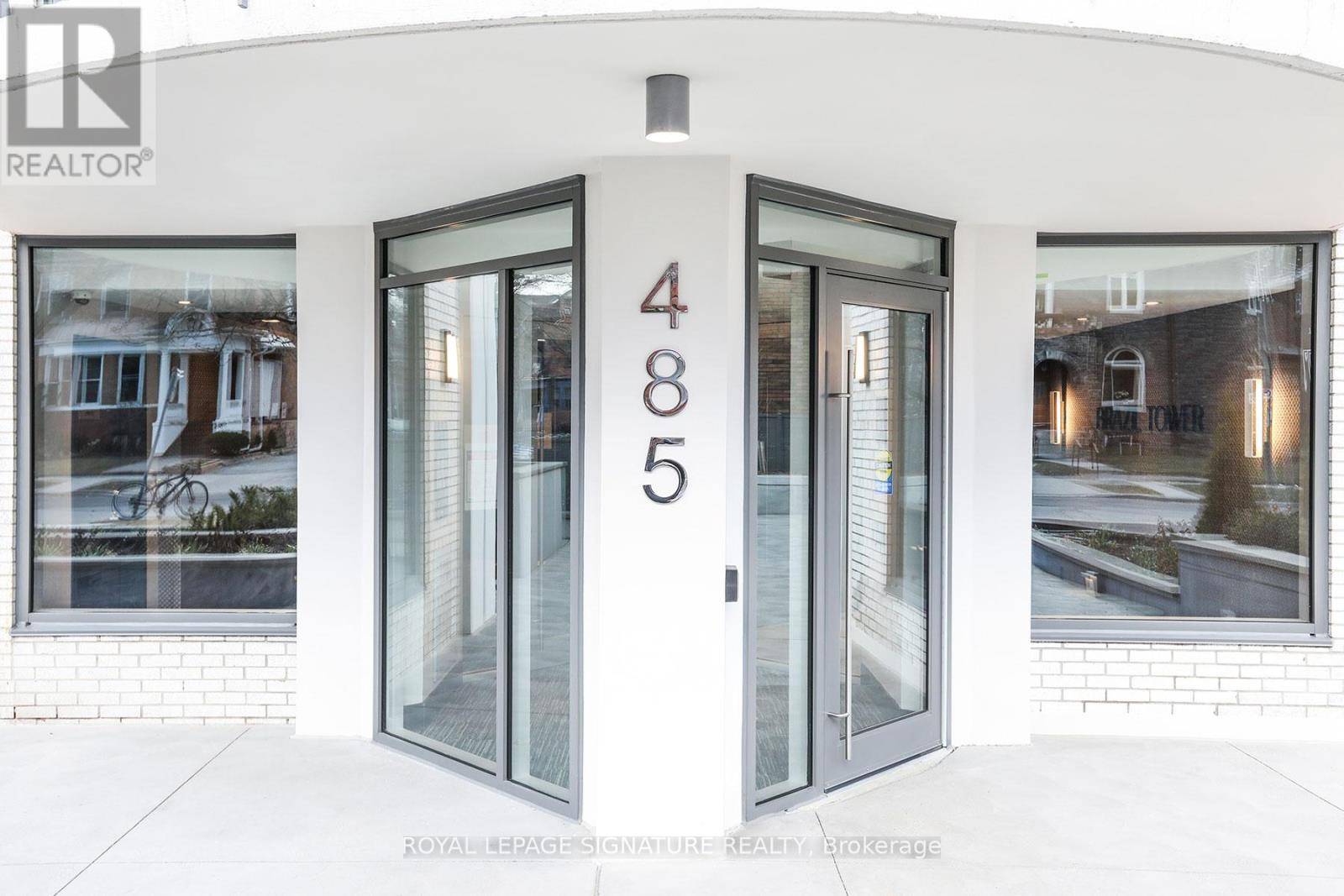 Toronto (annex), ON M5R2R5,485 Huron ST #602