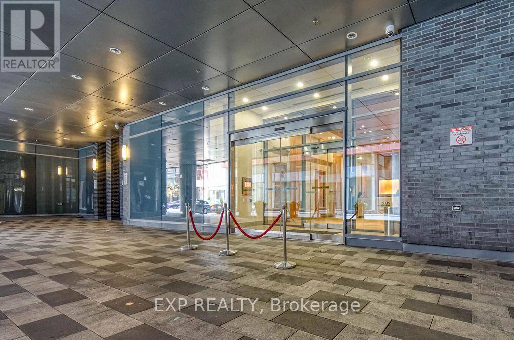 Toronto (waterfront Communities), ON M5V0L4,295 Adelaide ST West #510