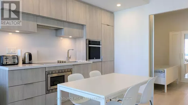 Toronto (mount Pleasant West), ON M4P0G1,39 Roehampton AVE #3210