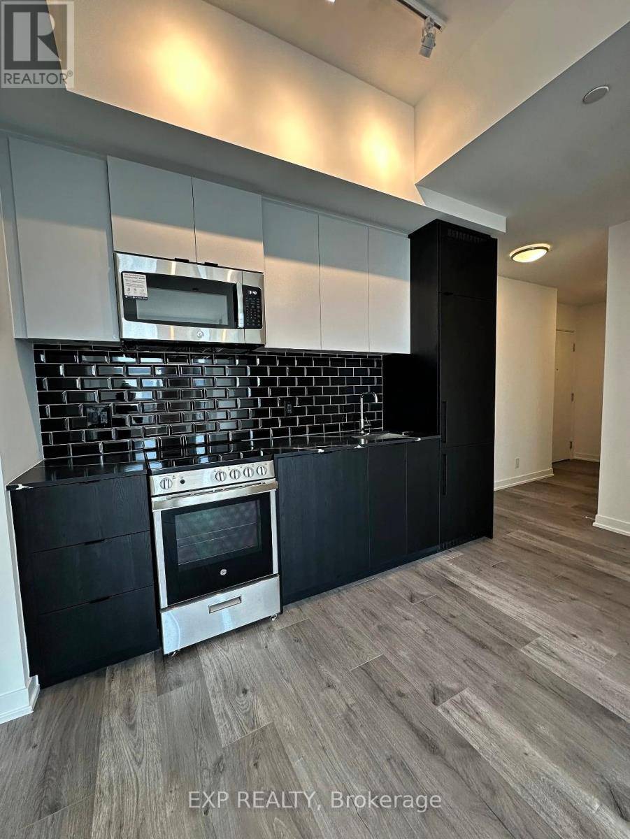 Toronto (south Parkdale), ON M6K1E6,1182 King ST West #1111