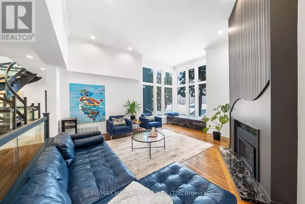 Toronto (bayview Village), ON M2K2V2,97 CLARINDA DRIVE