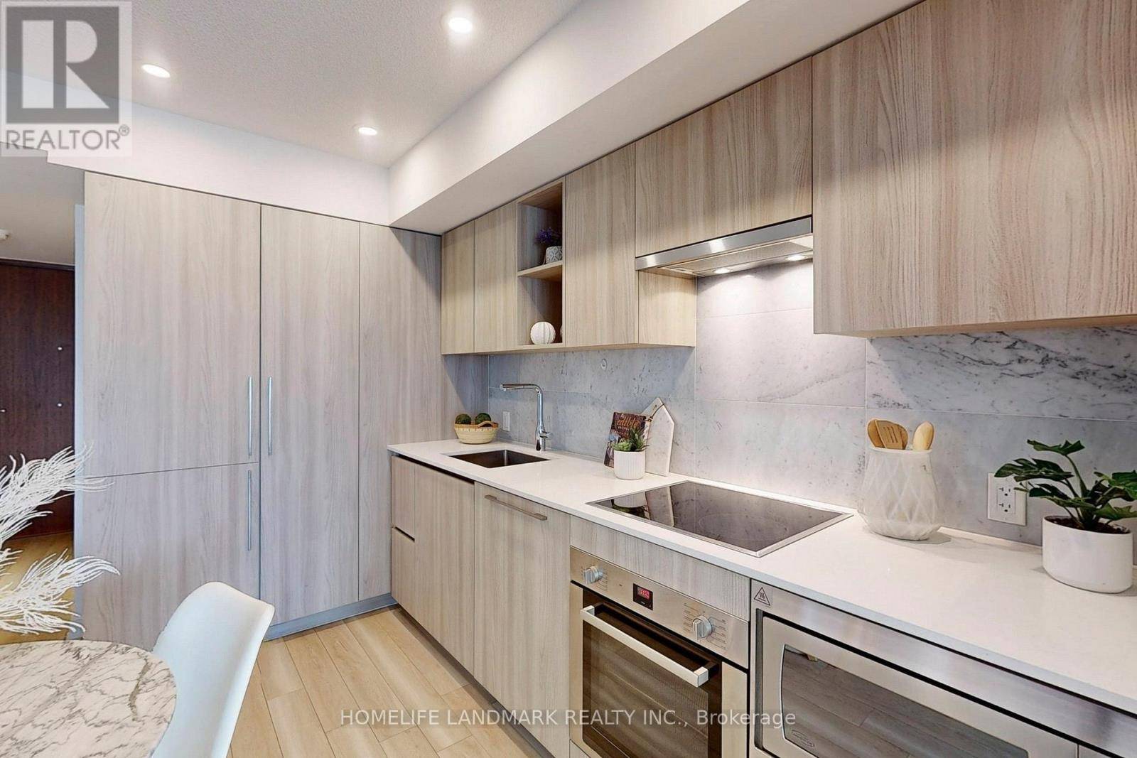Toronto (waterfront Communities), ON M5V0N1,17 Bathurst ST #2712