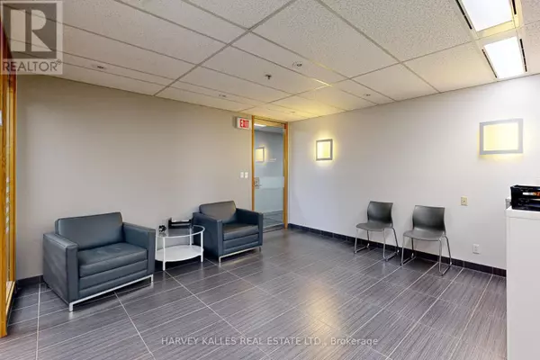 Toronto (willowdale East), ON M2N5N1,45 Sheppard AVE East #302