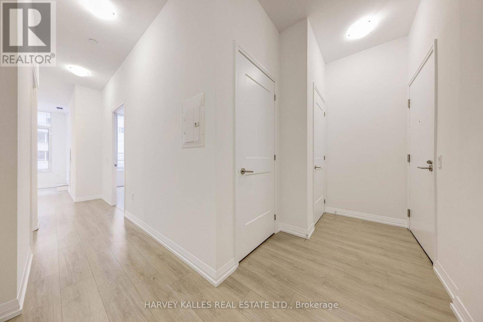 Toronto (mount Pleasant West), ON M4S0E4,50 Dunfield AVE #316