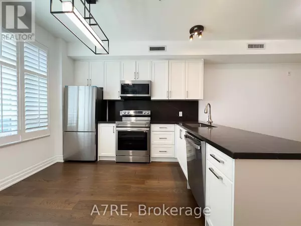 Toronto (bathurst Manor), ON M3H2S8,724 Sheppard AVE West #203