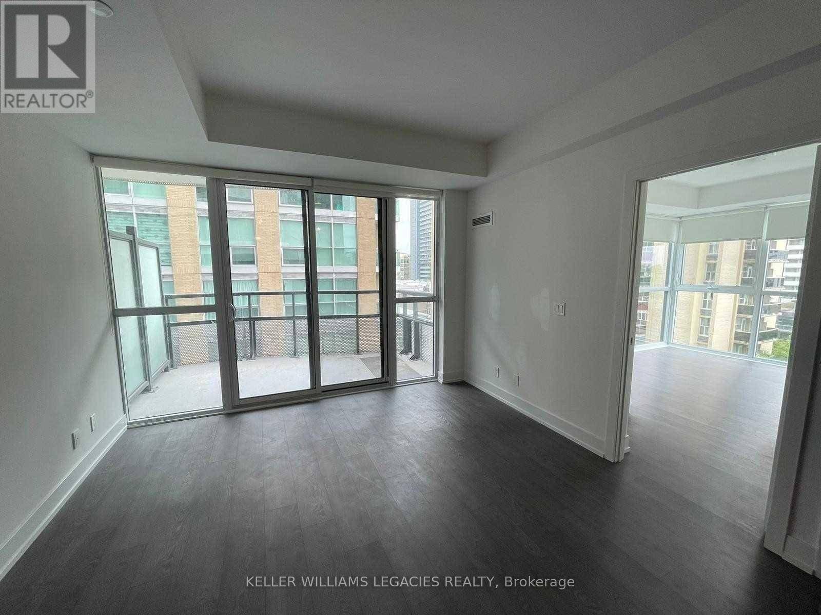 Toronto (mount Pleasant West), ON M4S2H7,11 Lillian ST #509