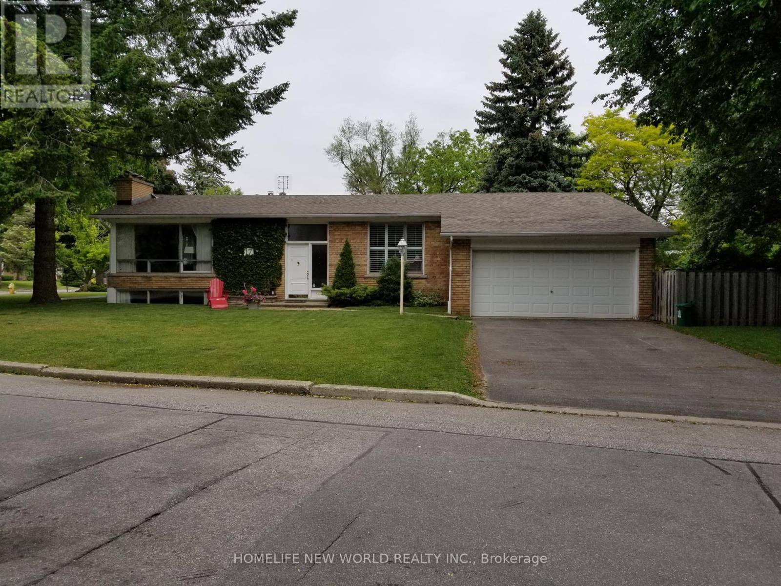 17 PALOMINO CRESCENT, Toronto (bayview Village), ON M2K1W2