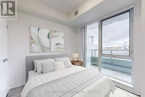 Toronto (bayview Village), ON M2K0C7,18 Rean DR #306