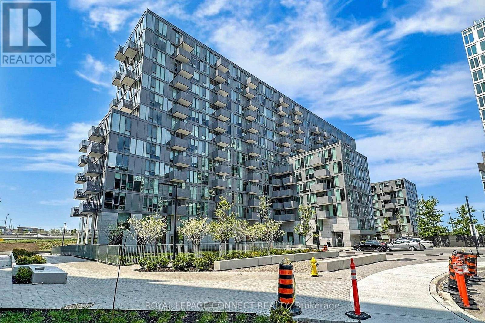 38 Monte Kwinter CT #1315, Toronto (clanton Park), ON M3H0E2