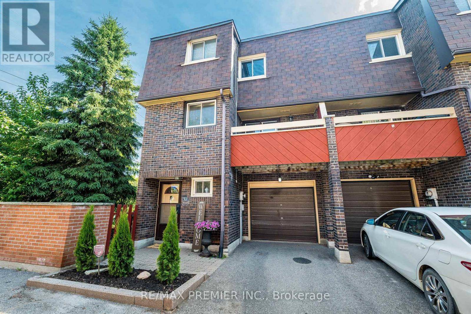 Toronto (pleasant View), ON M2J4V2,53 POETS WALK WAY