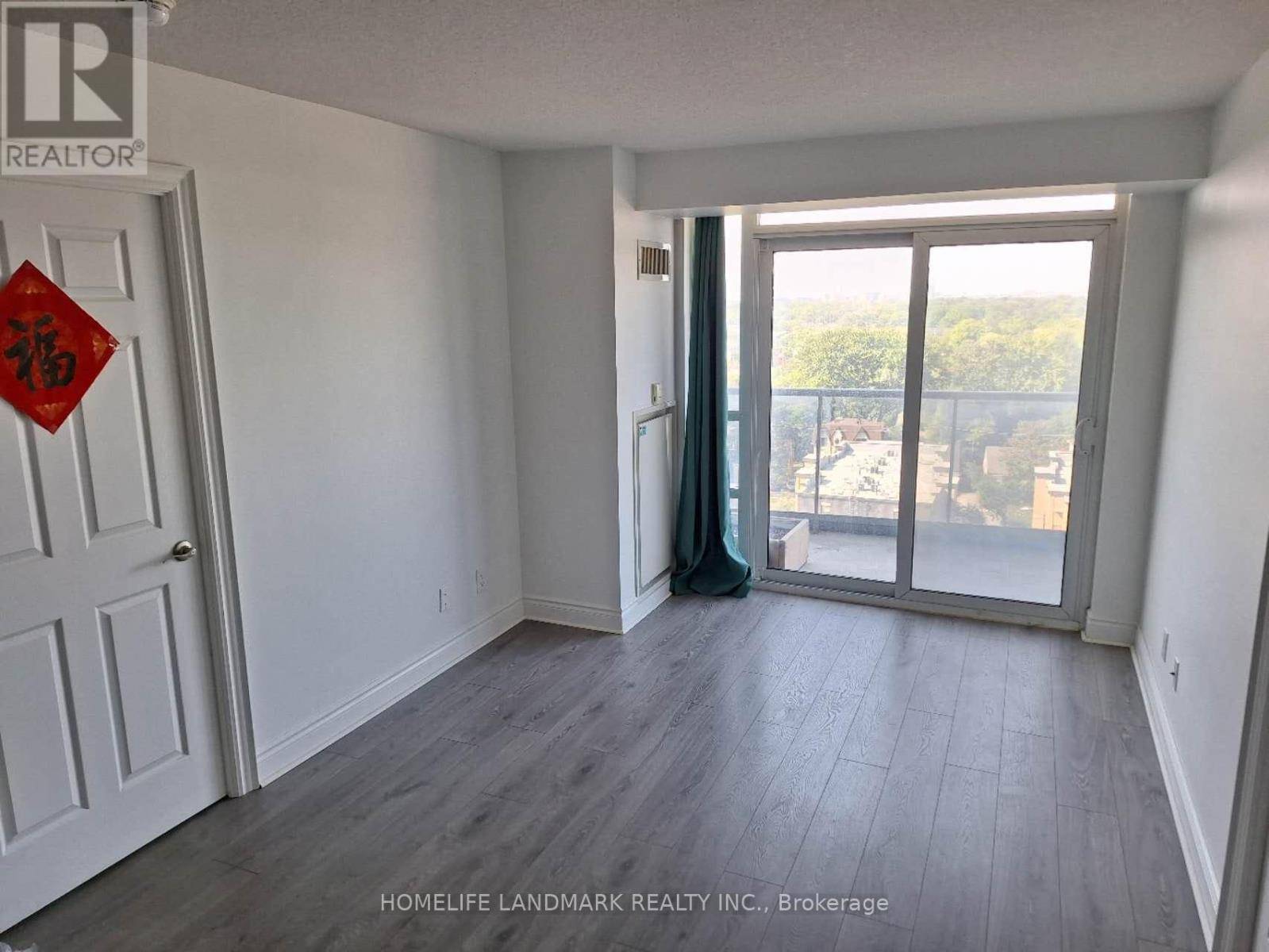 Toronto (newtonbrook West), ON M2M4M7,15 Greenview AVE #1011
