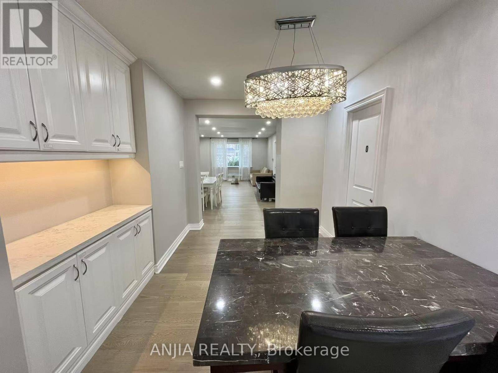 298 EMPRESS AVENUE, Toronto (willowdale East), ON M2N3V4