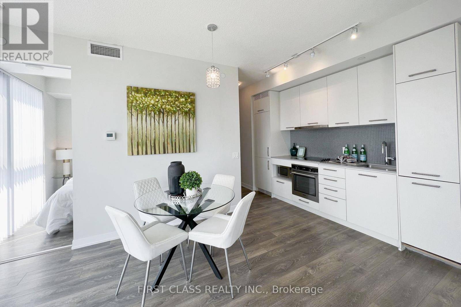 Toronto (waterfront Communities), ON M5V0P1,87 Peter ST #4102