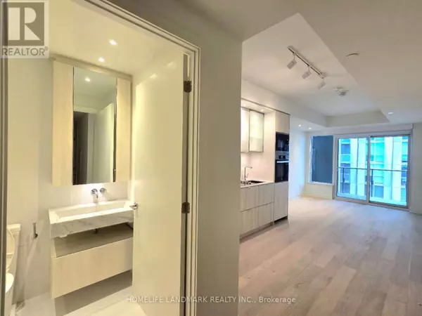 Toronto (annex), ON M4W1L2,11 Yorkville AVE #08