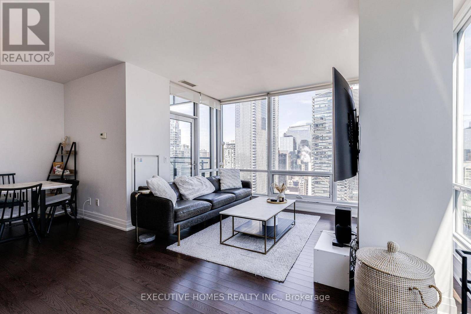 Toronto (waterfront Communities), ON M5V3X4,80 John ST #2912