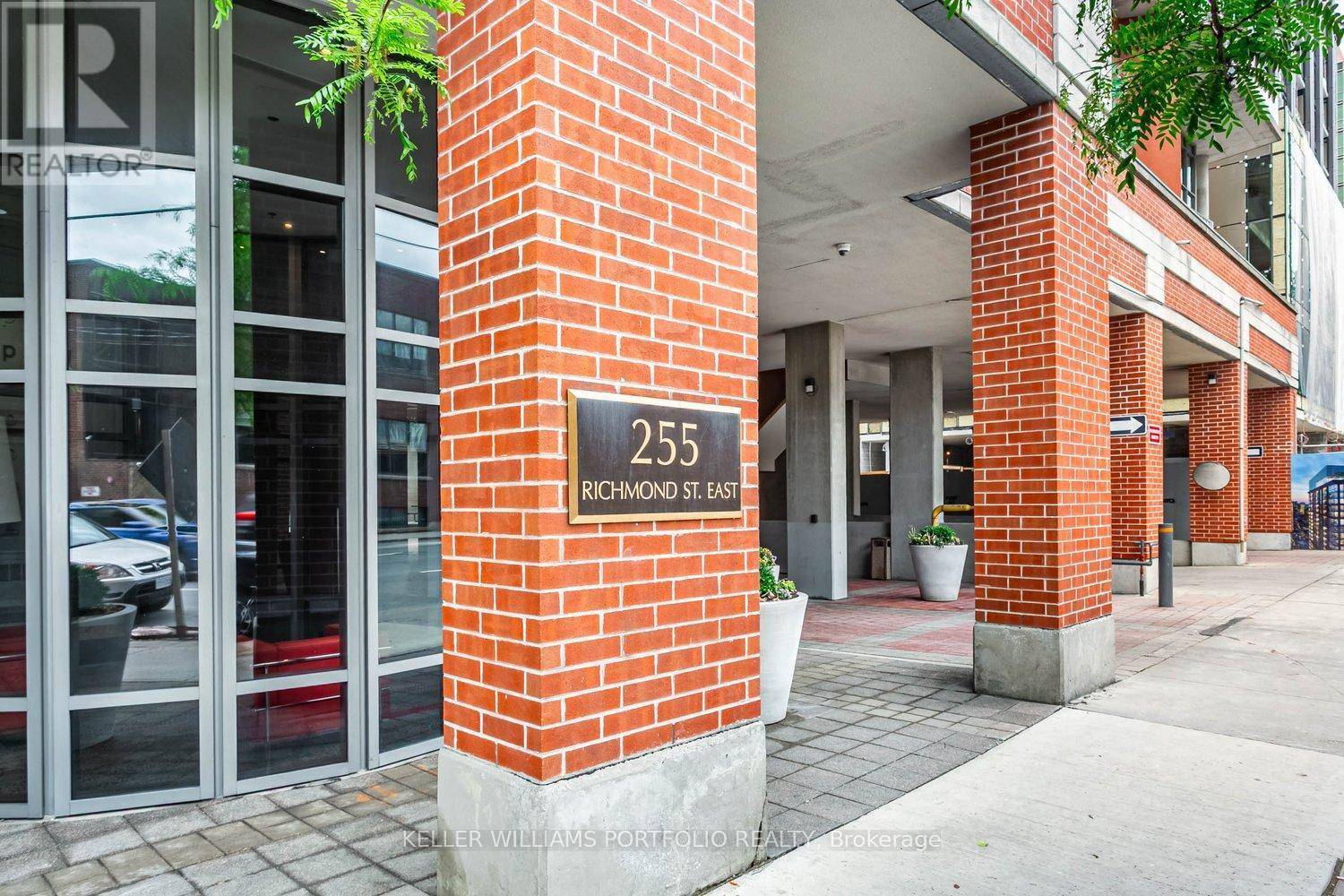 255 Richmond ST East #1205, Toronto (moss Park), ON M5A4T7