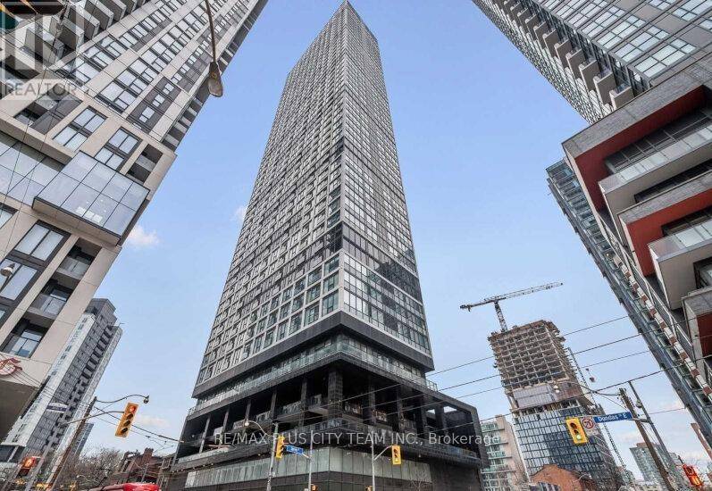 60 Princess ST #1017 SE, Toronto (waterfront Communities), ON M5A2C7
