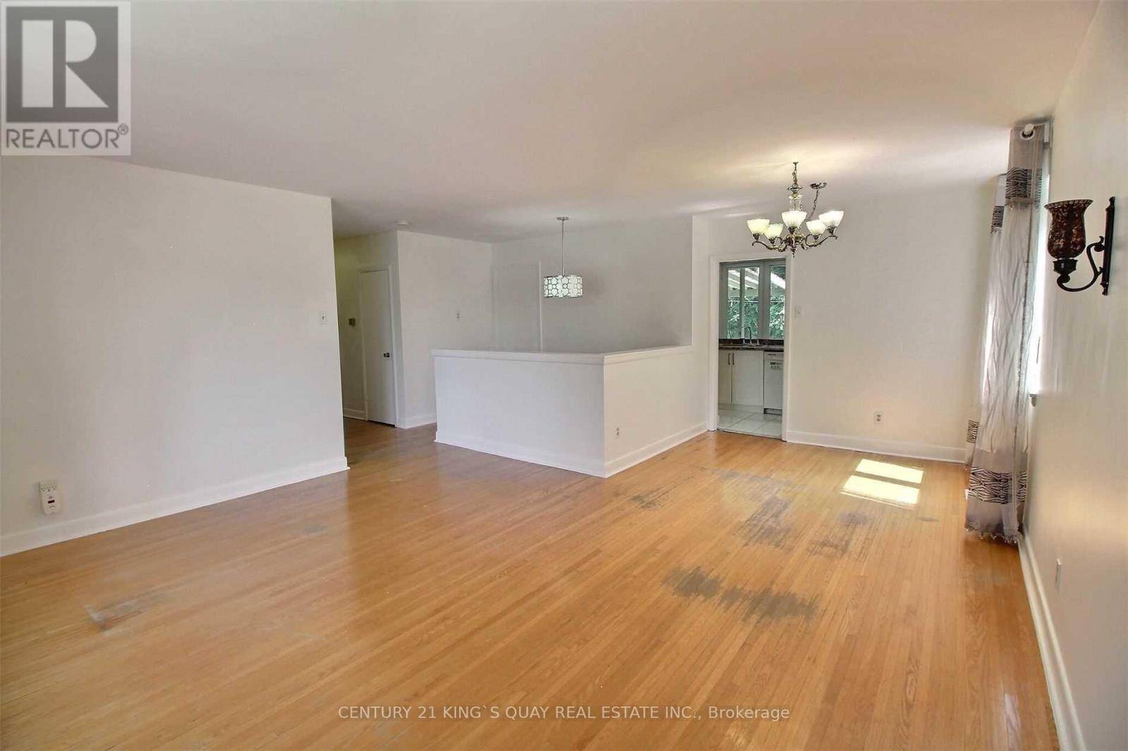 Toronto (banbury-don Mills), ON M3B2N2,29 TANGMERE ROAD