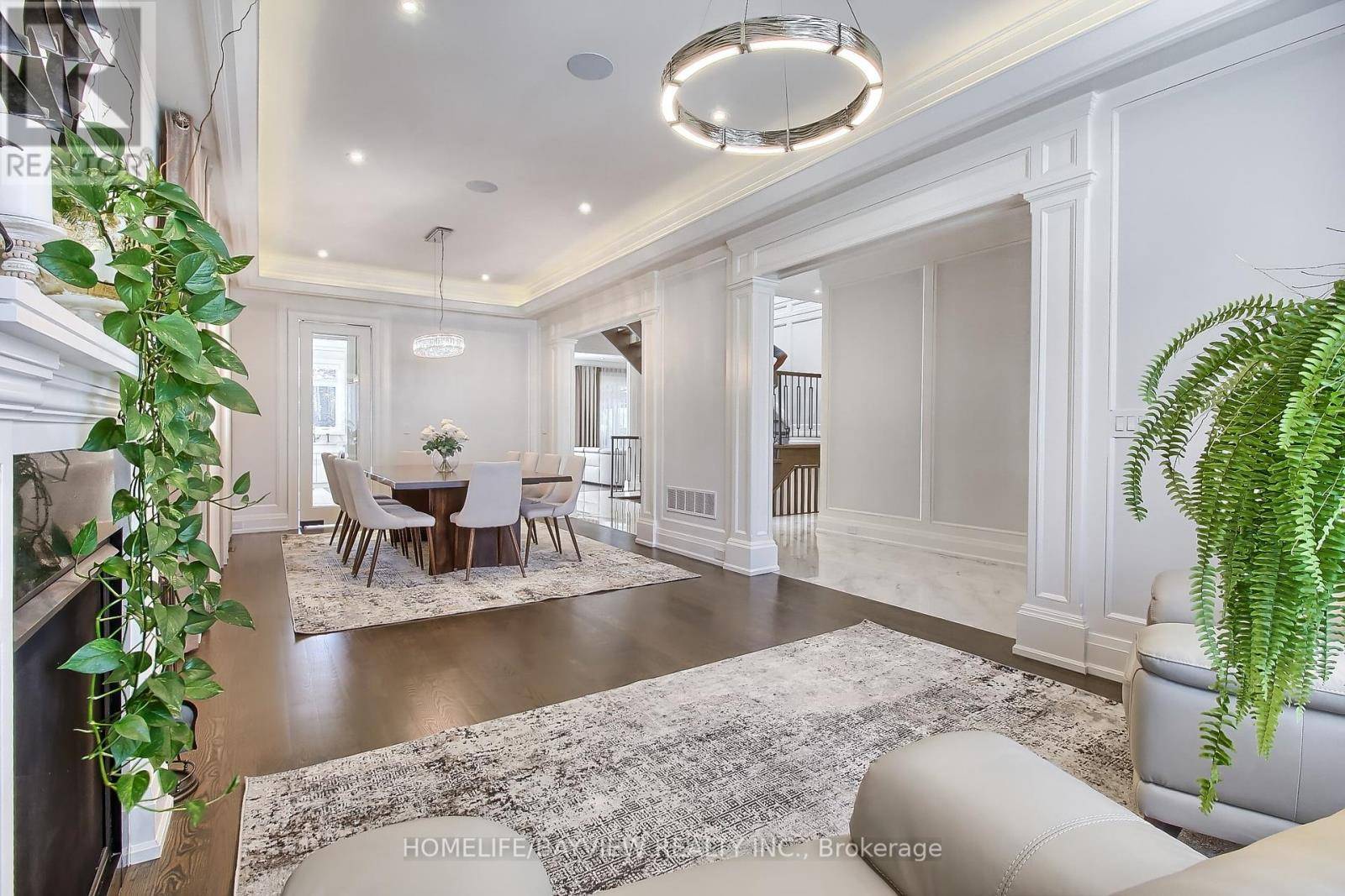 Toronto (newtonbrook West), ON M2R2J9,41 TRANSWELL AVENUE