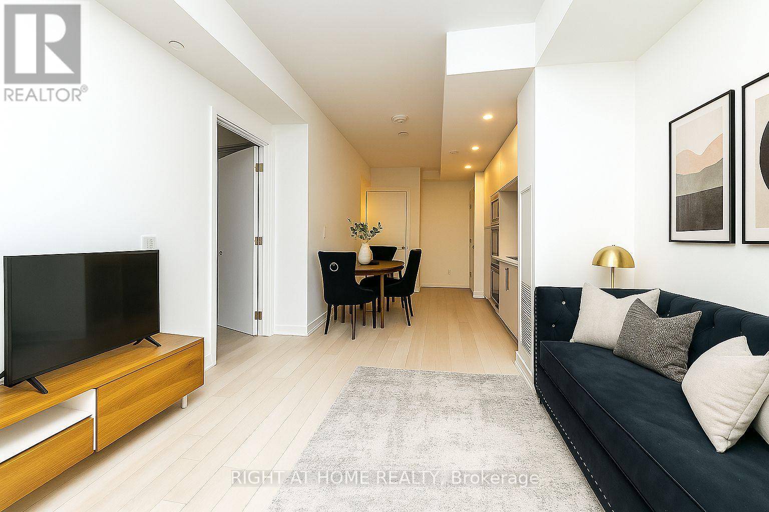 Toronto (mount Pleasant West), ON M4P0G1,39 Roehampton AVE #1301
