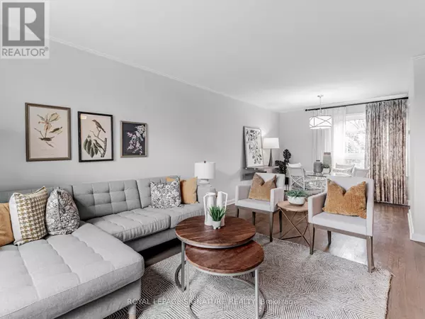 Toronto (banbury-don Mills), ON M3C2H9,91 SOUTHILL DRIVE