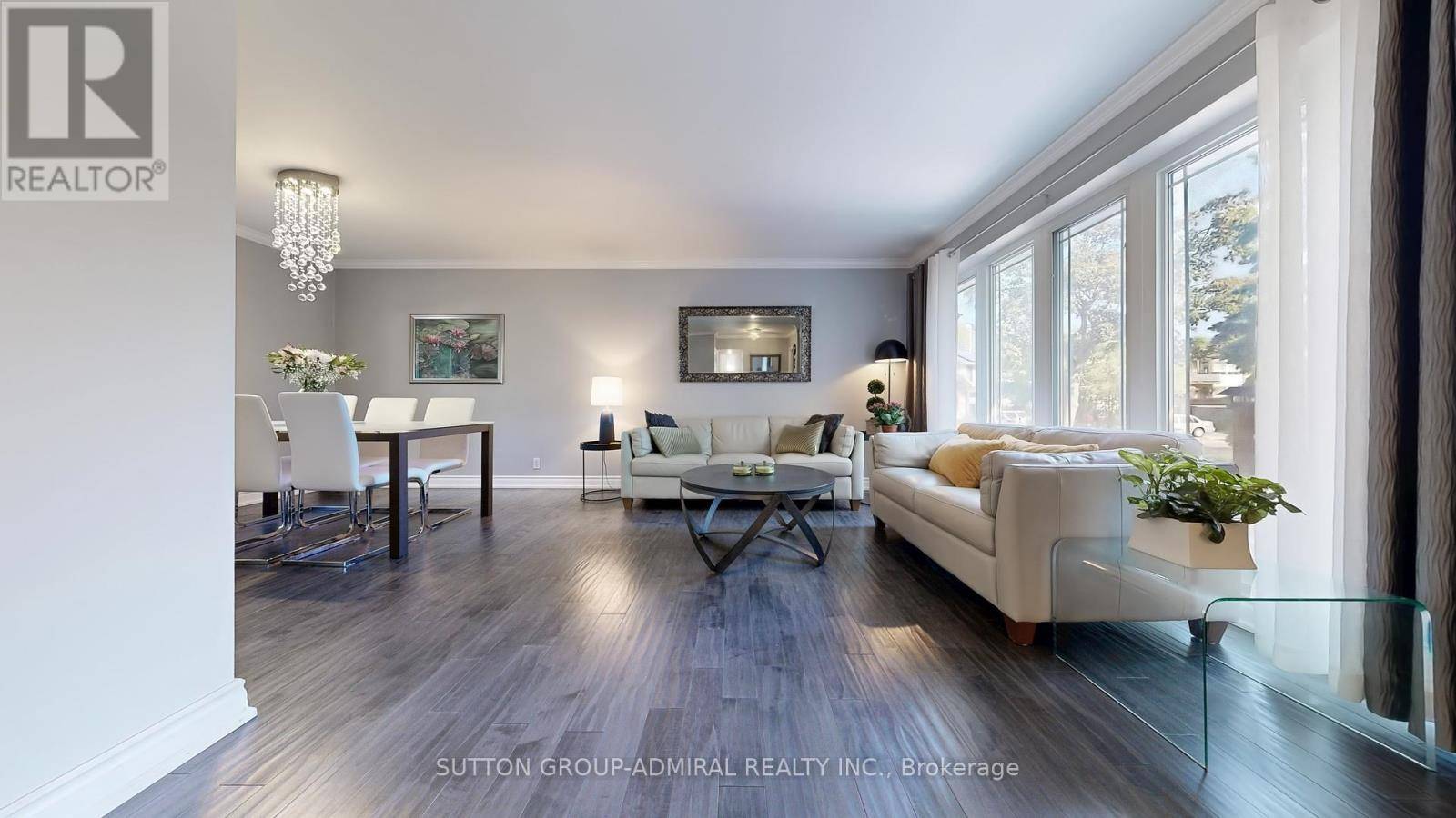 Toronto (banbury-don Mills), ON M3B1A1,11 RAINHAM PLACE