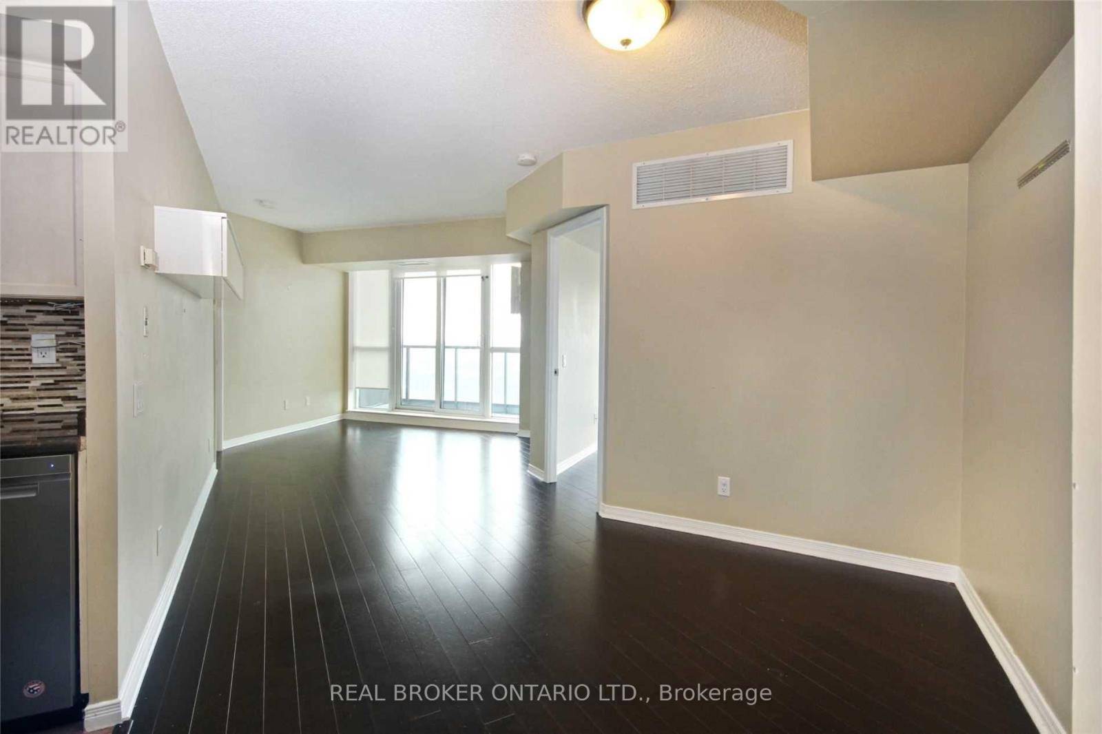 Toronto (willowdale East), ON M2N7A9,30 Harrison Garden BLVD #2903