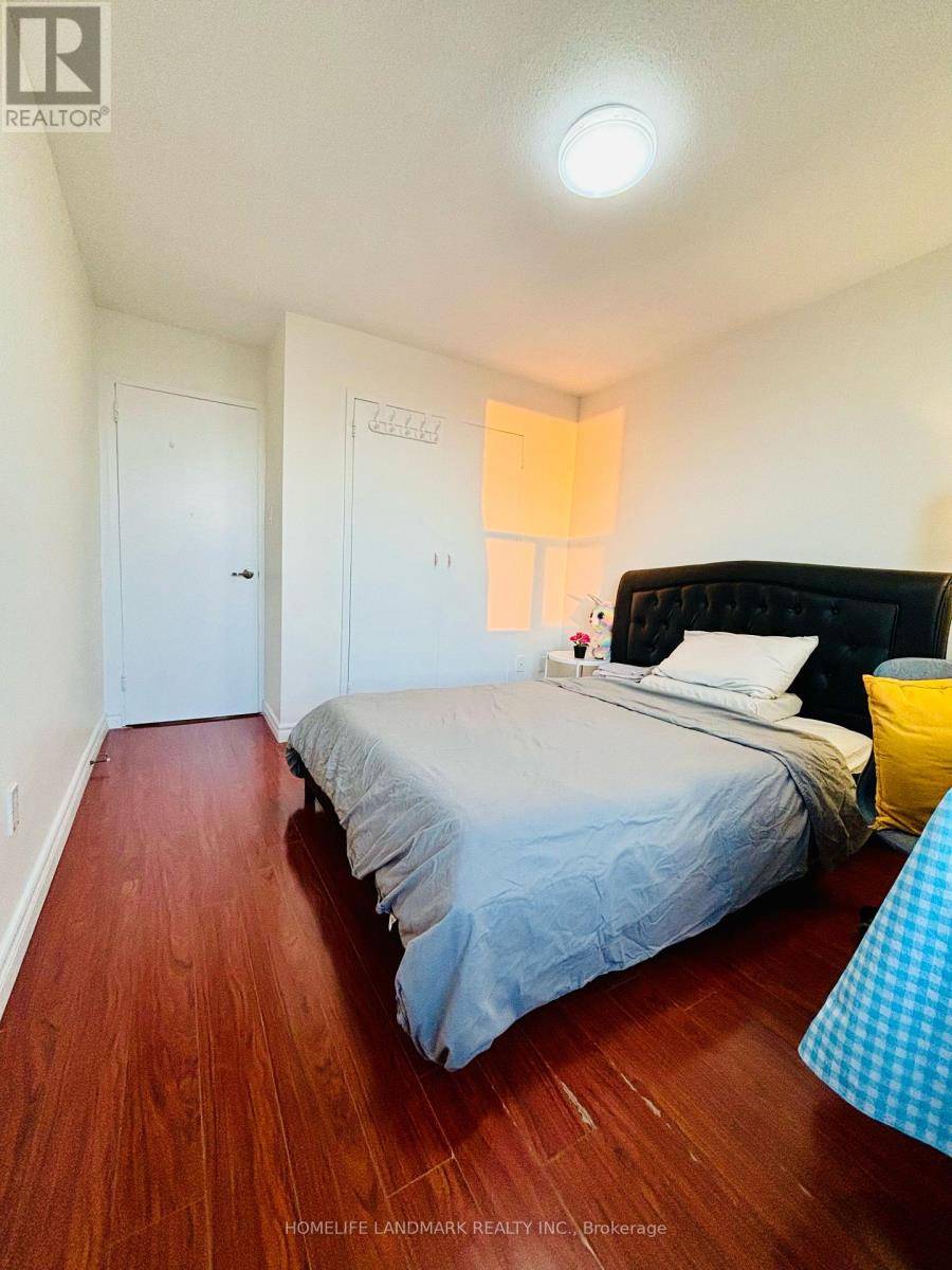 Toronto (henry Farm), ON M2J1L3,10 Parkway Forest DR #1702