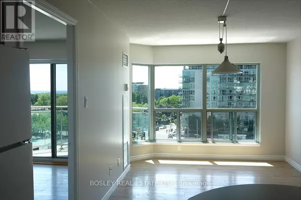 Toronto (waterfront Communities), ON M5V3M3,600 Queens Quay West #828